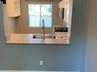 2831 Purvis Ave, Clovis, CA 93611