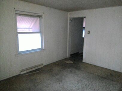3rd image of 608 Tower Pl