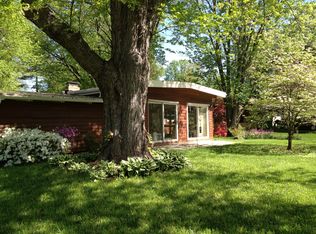 2931 Pine Spring Rd, Falls Church, VA 22042