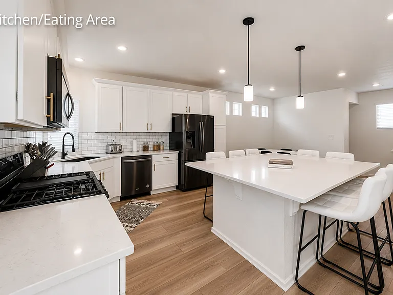 4443 N Quatar Ct — Photo 10