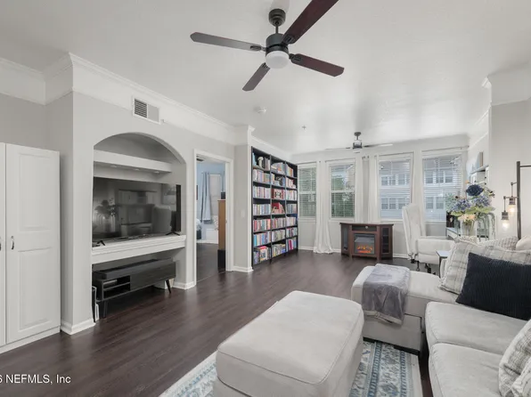 8550 TOUCHTON Road #625, Jacksonville, FL 32216