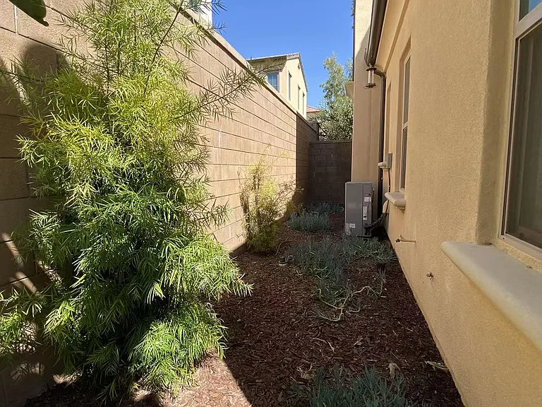 71 Decker — Photo 26