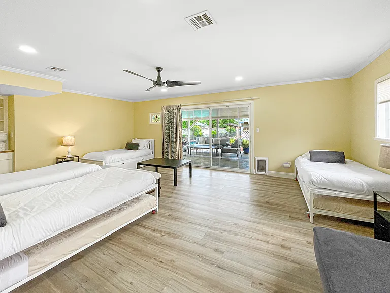 8937 Monogram Ave — Photo 19