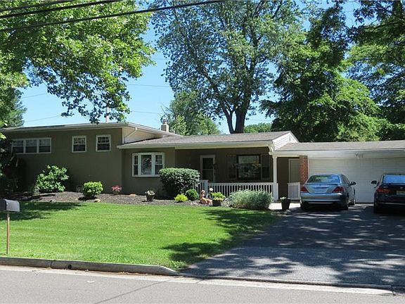 2nd image of 1485 Thomas Ave