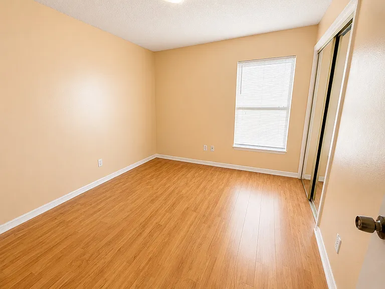 1216 Himalayan Ct — Photo 7