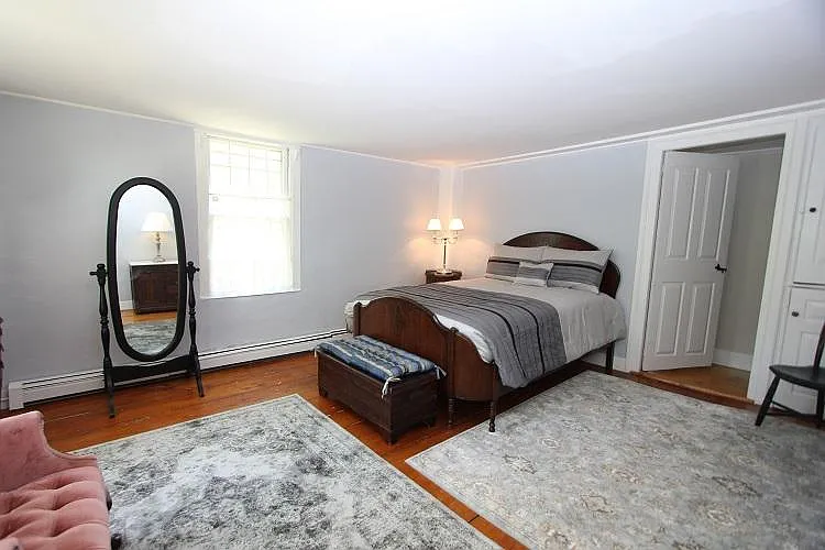 2828 Main St — Photo 15