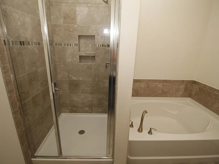 561 Dillard Dr SE — Photo 7
