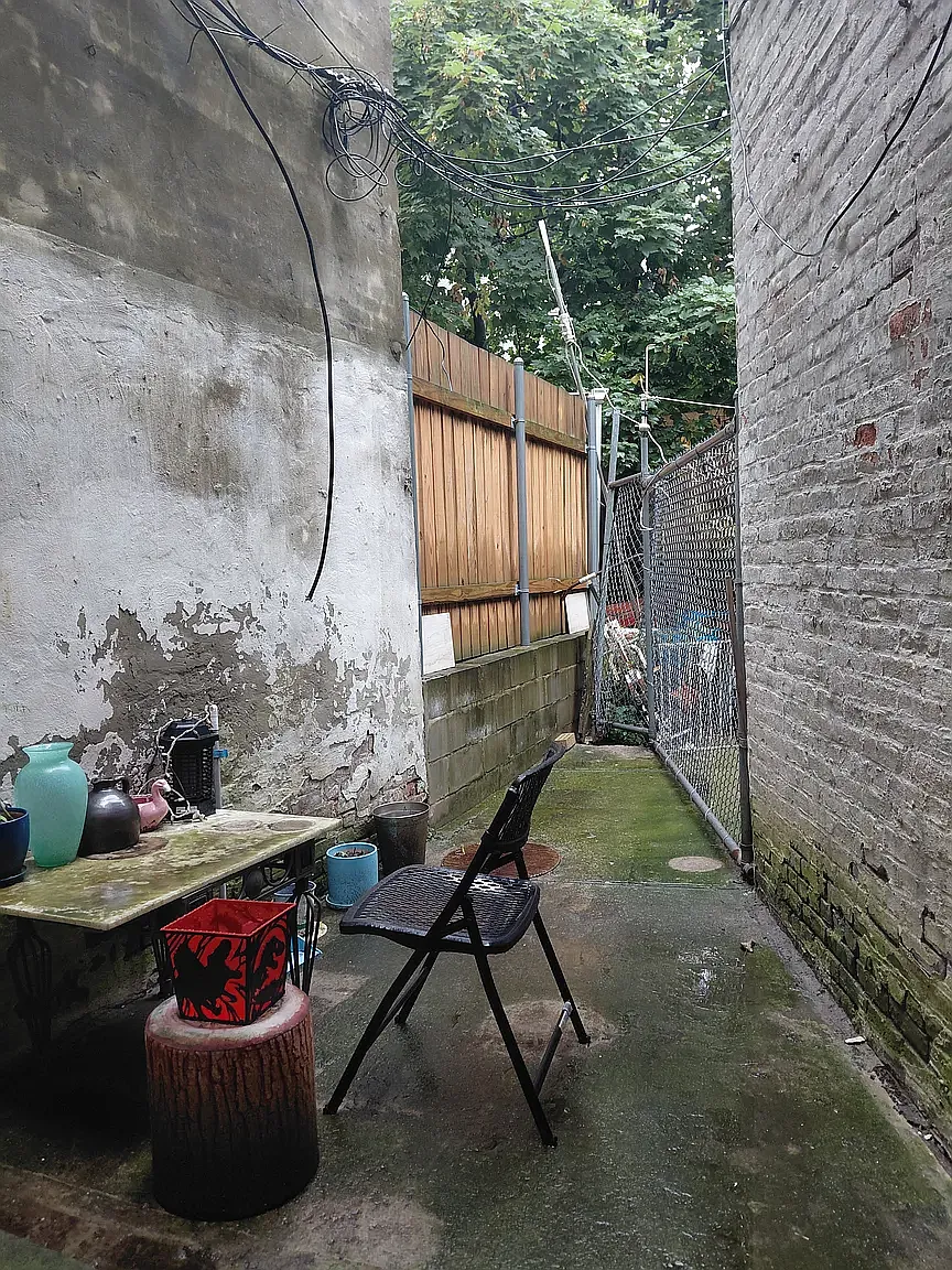 642 Franklin Avenue — Photo 3