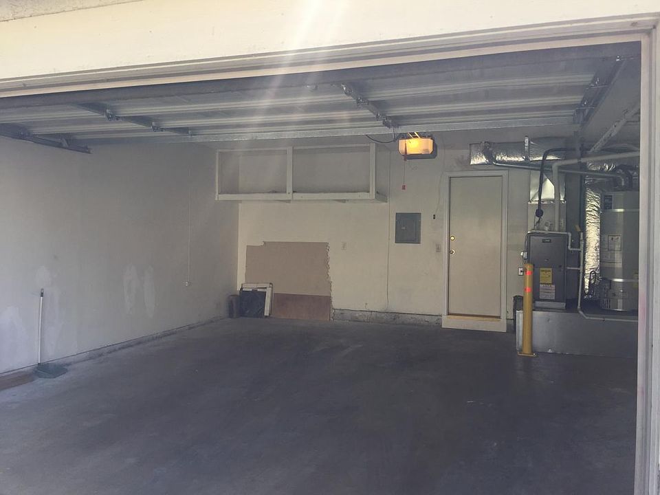 1st image of 1650 S Campus Ave APT 75
