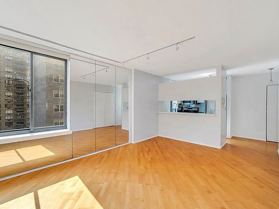 5th image of 157 E 32nd St #12E