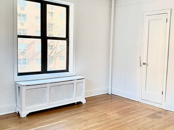 2nd image of 370 W 58th St #2C