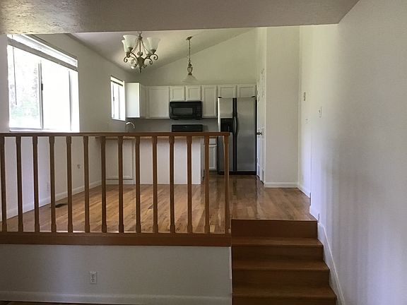 5th image of 5923 W Dixie Dr