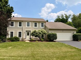 832 Wexford Ct, Naperville, IL 60540