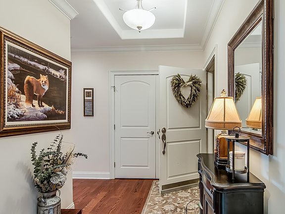 5th image of 400 Warioto Way APT 507