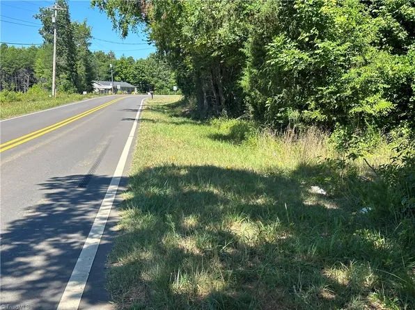 0 Deadmon Rd, Mocksville, NC 27028