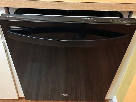 New dishwasher