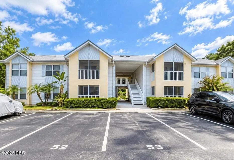 2 bed, 2.0 bath, 1070 sqft, $1,500 — Photo 1