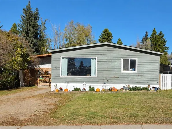 74 S North Star Dr, Sylvan Lake, AB T4S 1J4