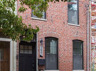 1637 Naudain St, Philadelphia, PA 19146
