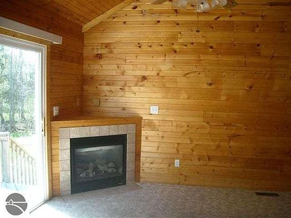 5th image of 12253 Johnson Rd