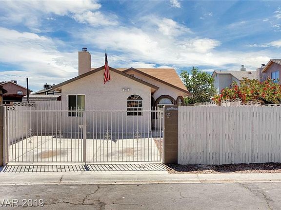 2nd image of 4195 Tattersall Pl