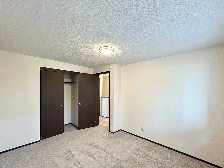 15865-15869 SW Misty Ct — Photo 31