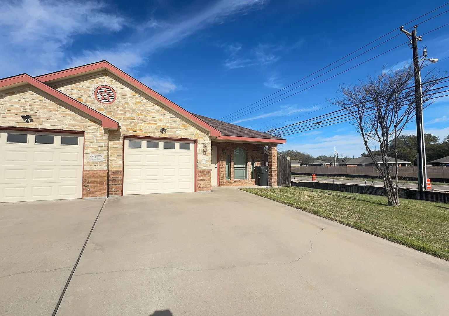 2111 Bachelor Button Dr — Photo 1