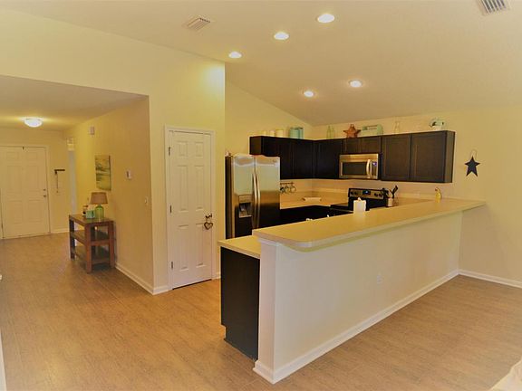 2nd image of 7435 Westland Oaks Dr
