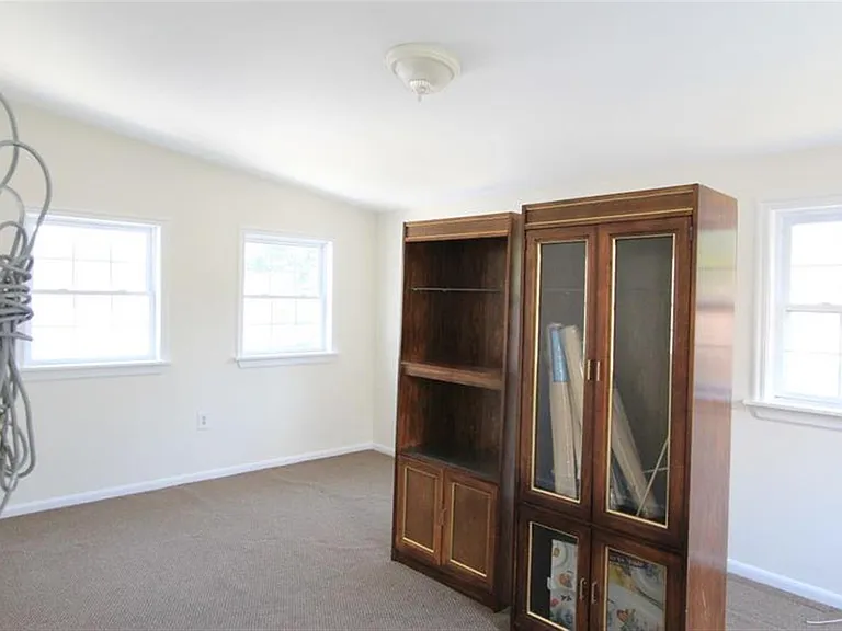 99 Electric Ave — Photo 19