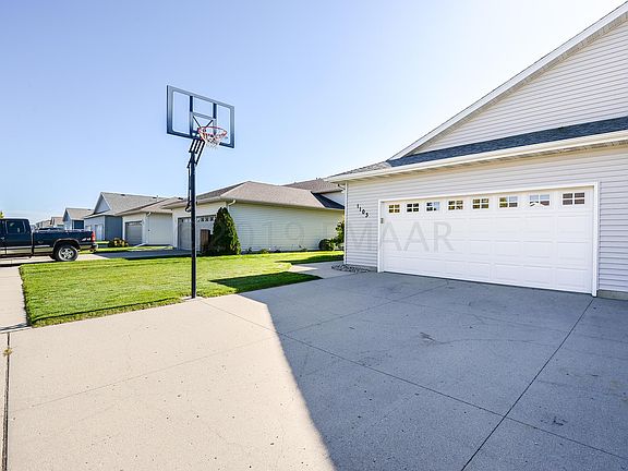 3rd image of 1103 Morningside Dr