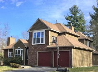 1 Cow Hill Rd, Sharon, MA 02067