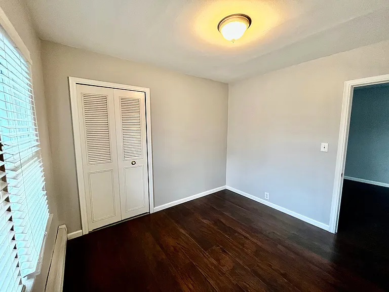 62 Madison Ct #4 — Photo 15