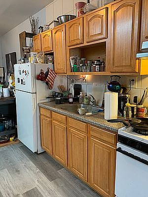 2nd image of 346 Graham Ave APT 3L