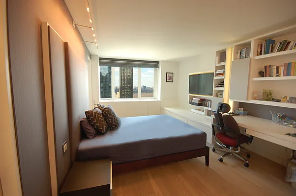 Rented by Douglas Elliman | media 5