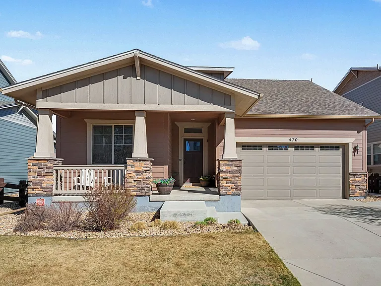 470 Grenville Cir — Photo 23