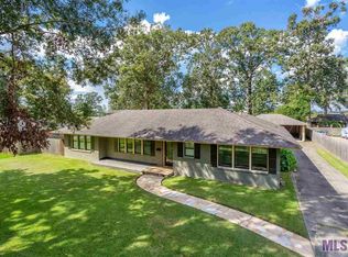 9091 Meadowood St, Baton Rouge, LA 70815