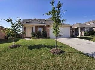 1008 Gentry Dr, Leander, TX 78641