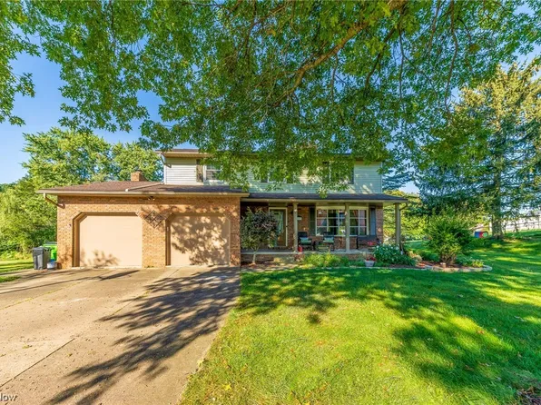 13593 Nutmeg Cir NW, Mogadore, OH 44260