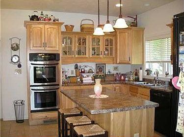 5th image of 128 Stratford Dr