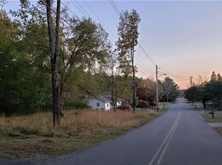 Wood Ave, Monticello, NY 12701