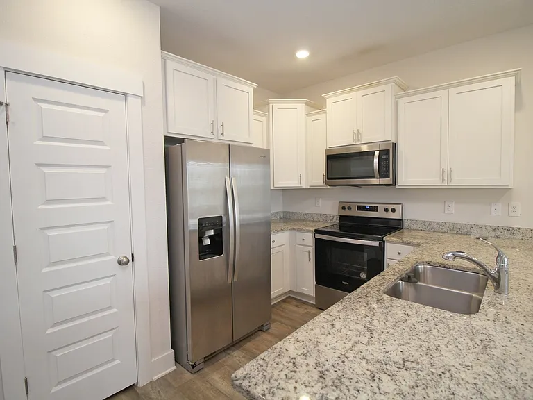 8900 Brigade Trl — Photo 8