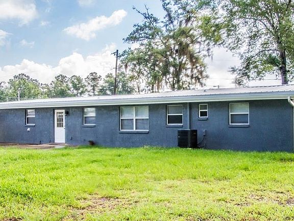 2nd image of 3501 Liles Ln