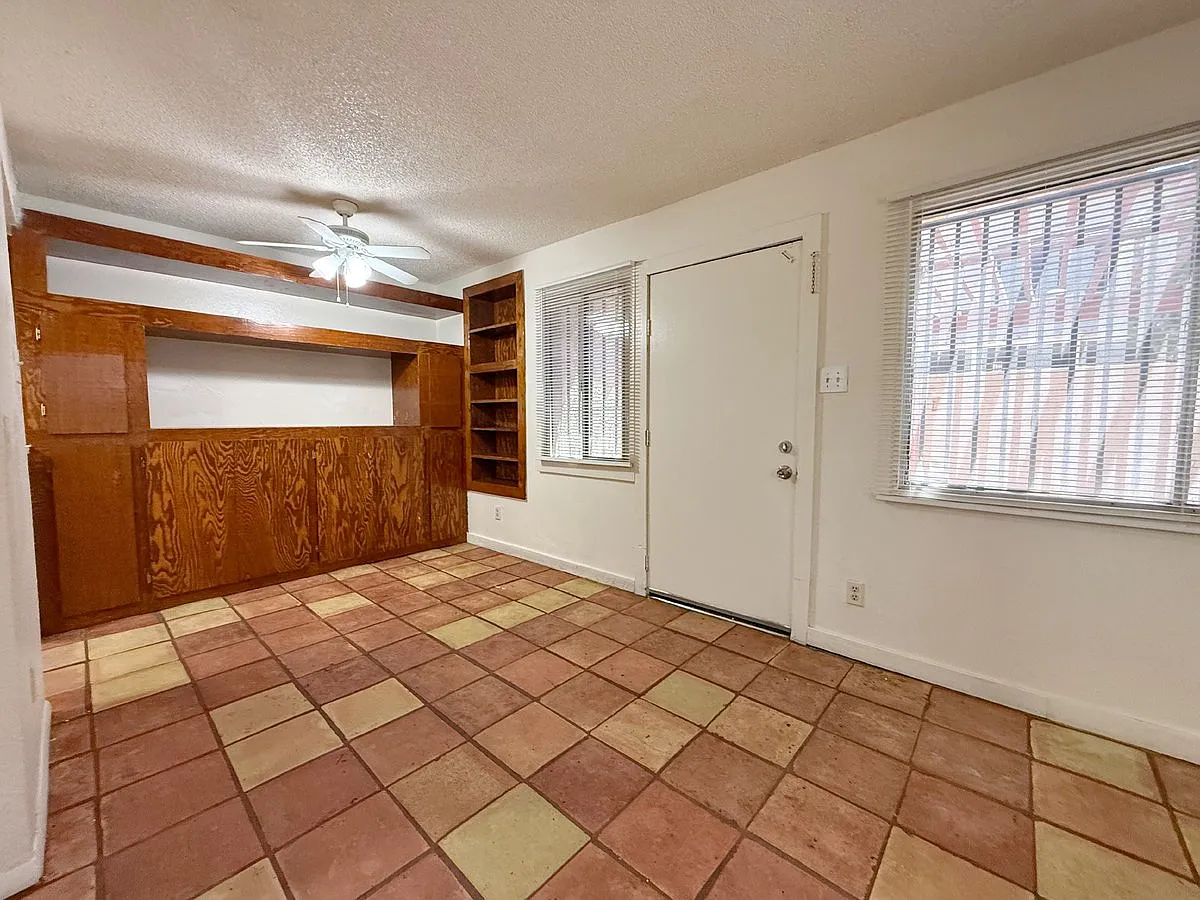 4031 W. Mesquite Ln. — Photo 3
