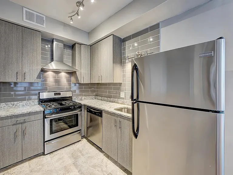 1115 Ponce De Leon Ave NE #15 — Photo 5