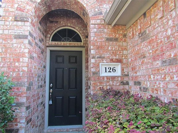 3rd image of 126 Valley View Dr