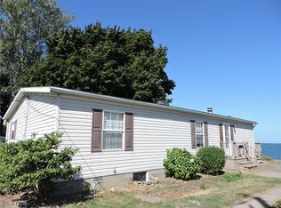 13207 W Lake Rd #12, Vermilion, OH 44089