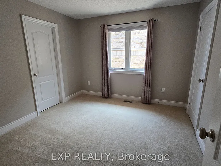 2209 Blackbird Ct — Photo 12