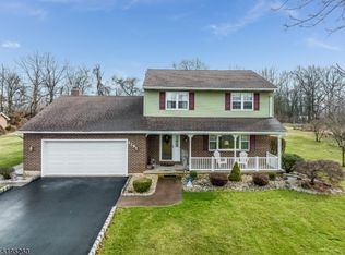 219 Anderson Rd, Asbury, NJ 08802