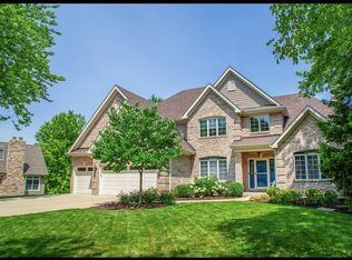 2225 Warrenville Rd, Wheaton, IL 60189