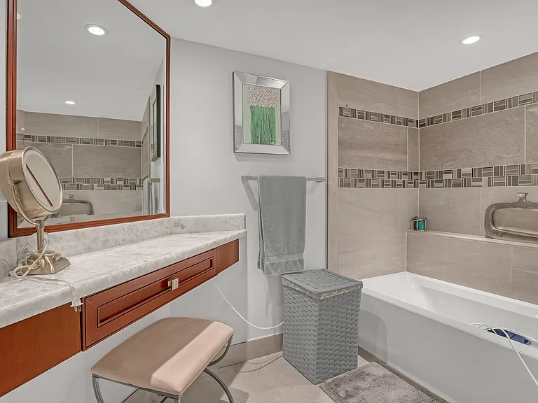 5200 N Ocean Dr #1902 — Photo 26